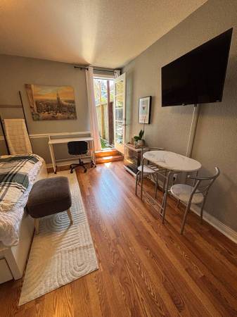 1BR/1BA In Law Adu · Emeryville photo 5