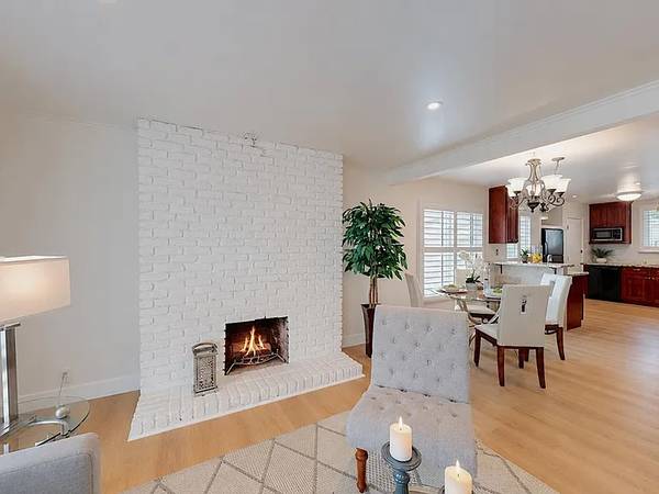 3BR/2BA Single Family House on Rockwood Dr · South San Francisco photo 2