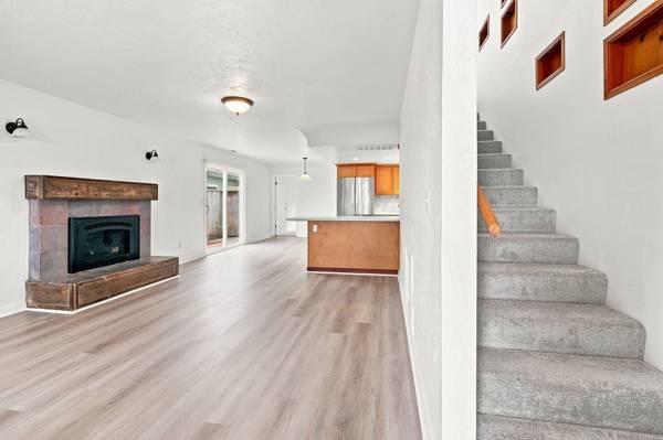 3BR/2BA Single Family House · Santa Cruz photo 3