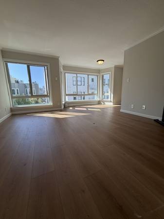 2BR/2BA Apartment · San Francisco photo 4