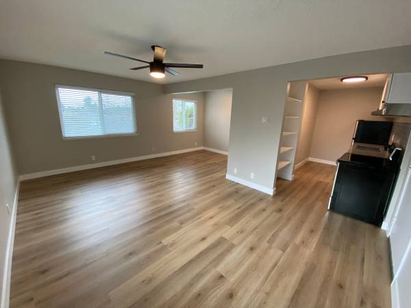 Apartments on 2nd St · Hayward photo 2