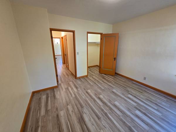 1BR/1BA Single Family House · Redwood City photo 3