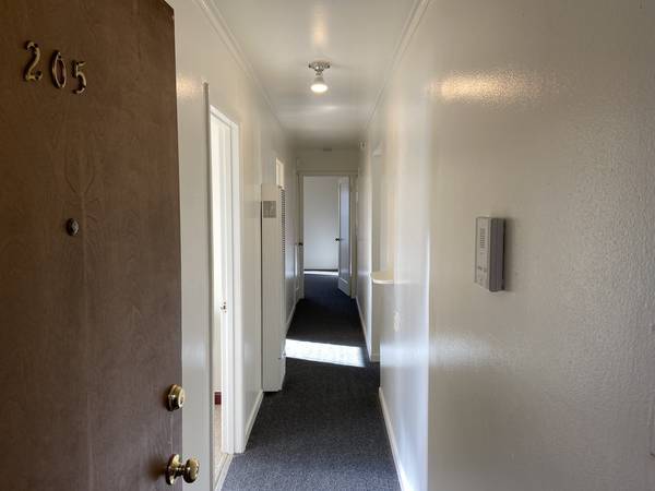 1BR/1BA Apartment · San Francisco photo 3