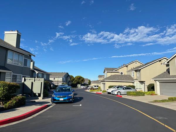 2BR/2BA Condo on Cameron Ln · Daly City photo 4