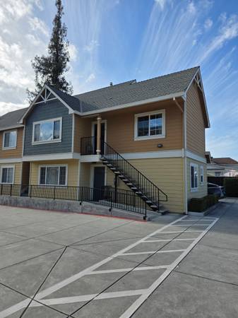 2BR/2BA Apartment on S 20th St. · San Jose photo 2