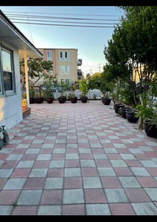 2BR/1BA Single Family House · Oakland