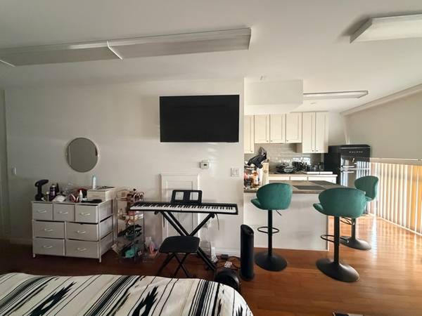 0BR/1BA Apartment · San Francisco photo 3