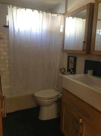 2BR/1BA Single Family House on Juan Pablo Ln · Santa Cruz photo 5