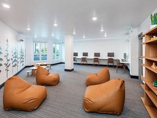 Apartments on Blossom Hill Rd. · San Jose photo 5