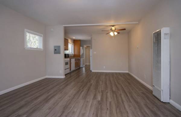 1BR/1BA Other on Marlborough Ave · Redwood City photo 4