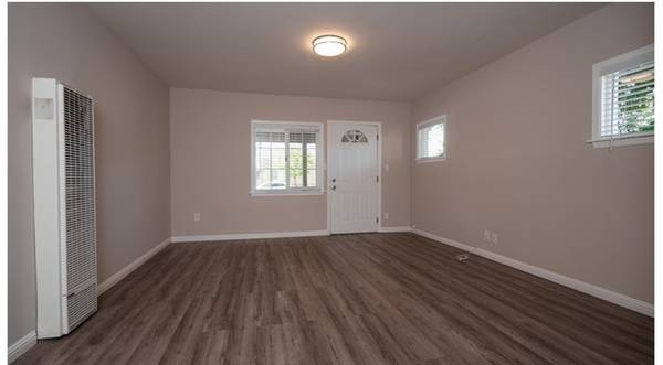 1BR/1BA Other on Marlborough Ave · Redwood City photo 5