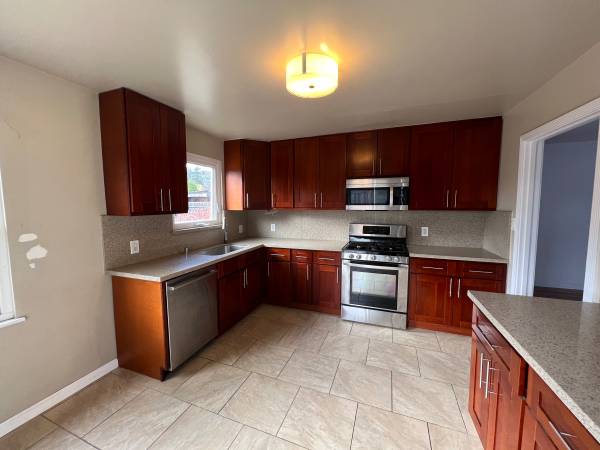 2BR/1BA Single Family House · Belvedere Tiburon photo 3