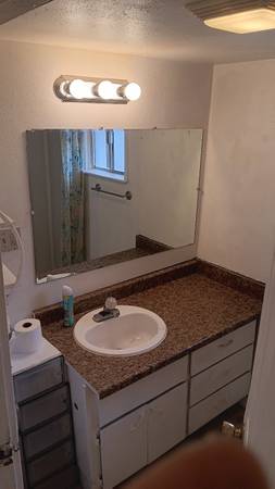 1BR/1BA Apartment · Santa Rosa photo 5