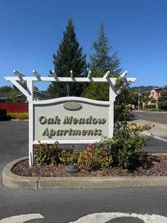 3BR/3BA Apartment · Cloverdale