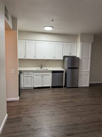 1BR/1BA Apartment on Lomitas Avenue · Santa Rosa photo 2