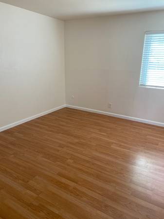 2BR/1BA Duplex · Cupertino photo 5