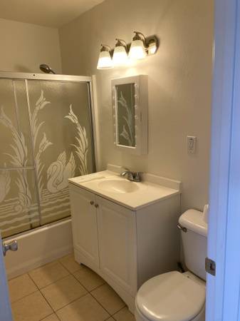 2BR/1BA Duplex · Cupertino photo 3
