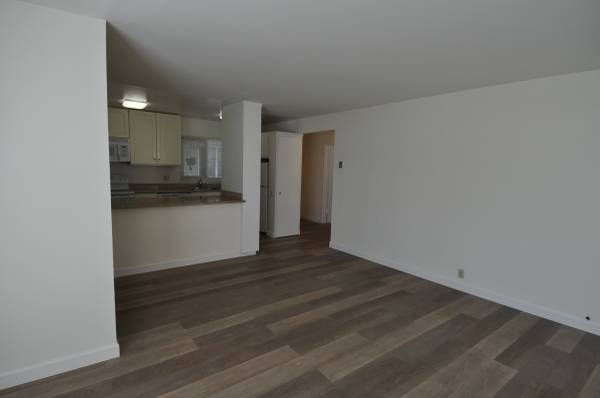 1BR/1BA Apartment on Lucas Avenue · Oakland photo 4
