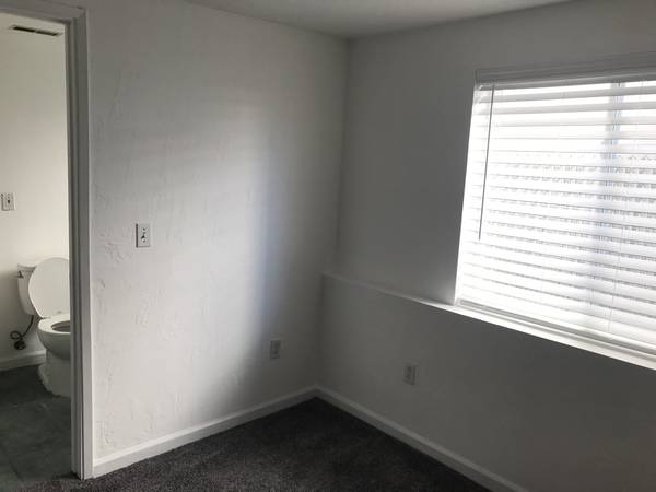 1BR/1BA In Law Adu · Daly City photo 3