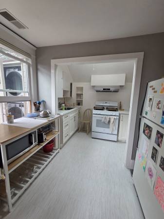 2BR/1BA Duplex on Virginia Street · Berkeley