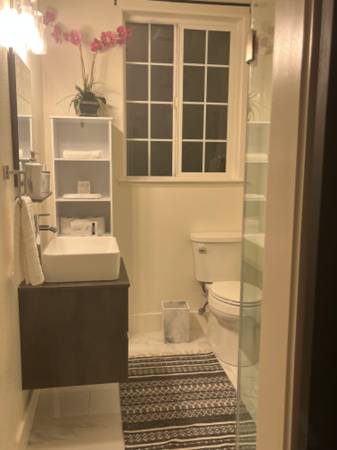 0BR/1BA In Law Adu on Chalk Hill Rd · Windsor photo 5