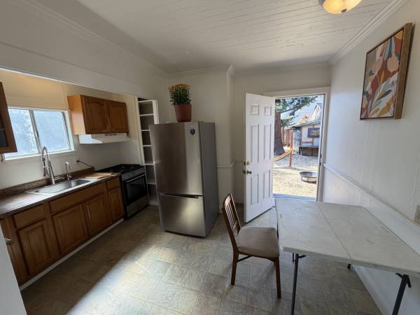1BR/1BA Duplex · Redwood City photo 5