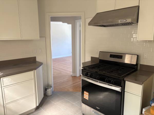 1BR/1BA Apartment · San Francisco photo 4