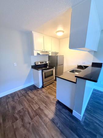 Apartments on 4th St · Santa Rosa