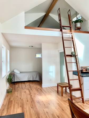 1BR/1BA In Law Adu · Albany photo 4