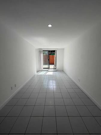 3BR/1BA Apartment on Pershing Dr · San Francisco