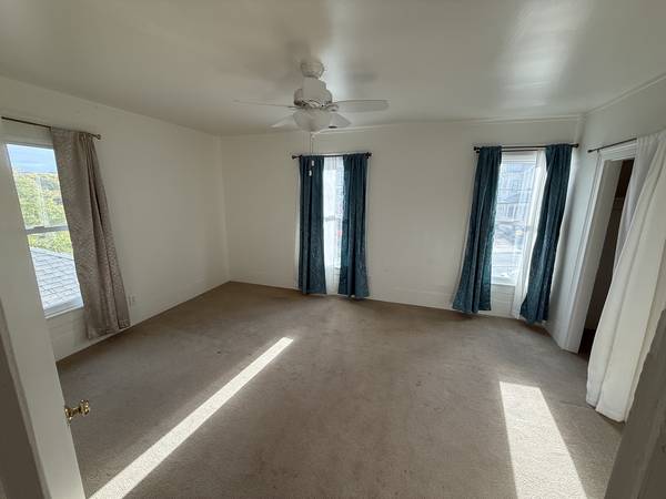 2BR/1BA Duplex · Petaluma photo 2