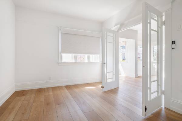 2BR/1BA Duplex on 62nd Street · Oakland photo 5