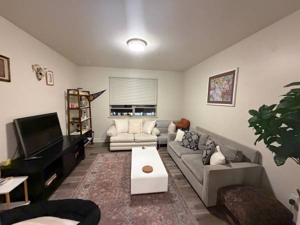 3BR/2BA Apartment · Santa Cruz photo 2