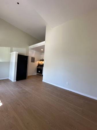 1BR/1BA Apartment on Balboa Street · San Francisco photo 4