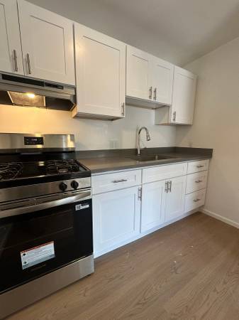 1BR/1BA Apartment on Balboa Street · San Francisco photo 2