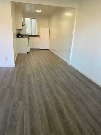 1BR/1BA Apartment on Alta Loma Drive · South San Francisco photo 2