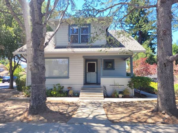 1BR/1BA Duplex on George St Unit B · Los Gatos