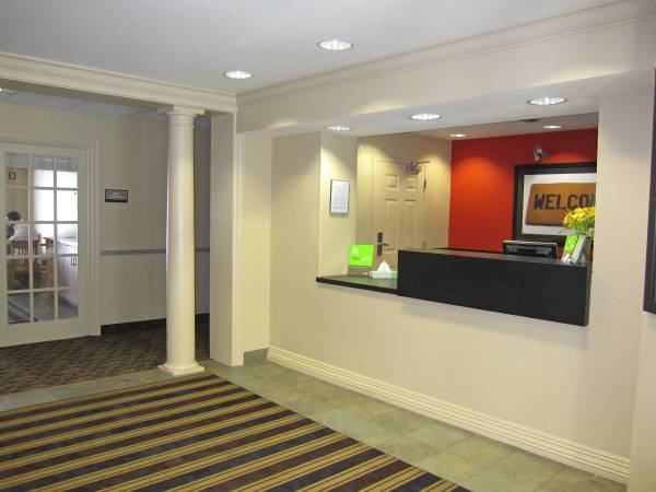 1BR/1BA Apartment on San Ignacio Ave · San Jose photo 2