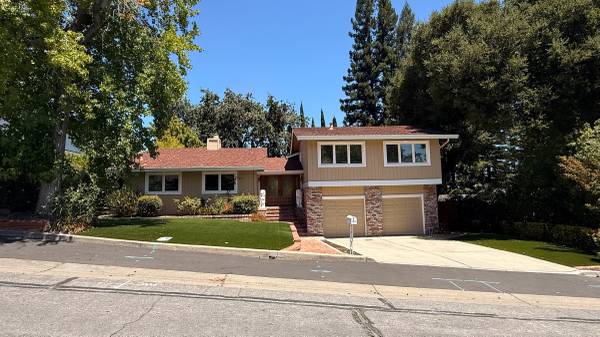 4BR/3BA Single Family House · Atherton