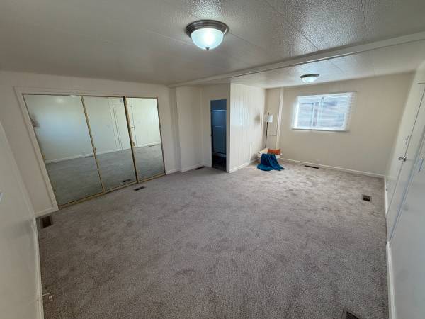 Houses on Henderson Ave · Santa Clara photo 3