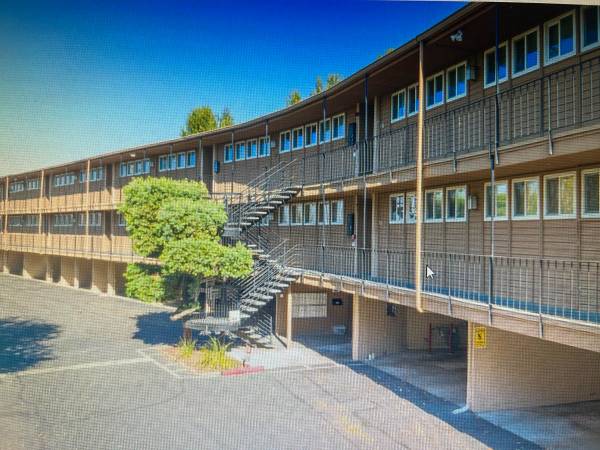 3998 East Ave.