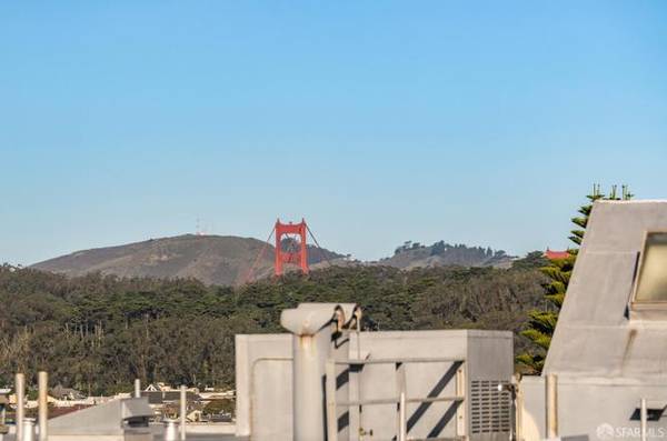 2BR/2BA Apartment · San Francisco photo 5