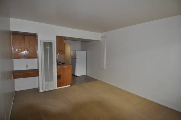 1BR/1BA Apartment · Berkeley photo 3