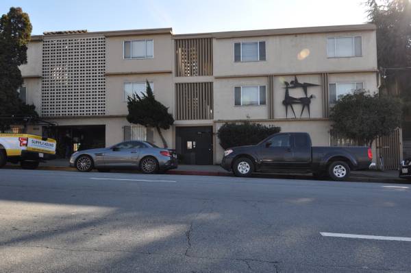 1BR/1BA Apartment · Berkeley