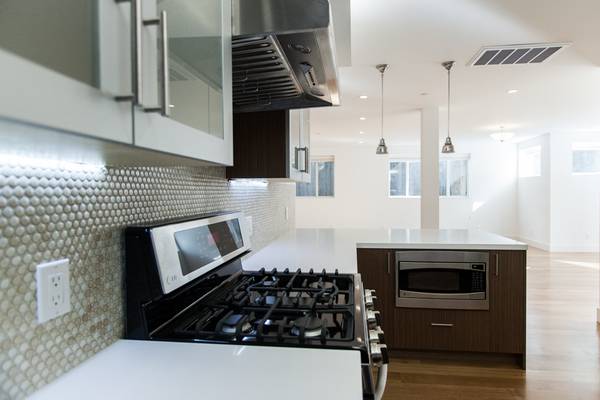 3BR/2BA Apartment · San Francisco photo 5