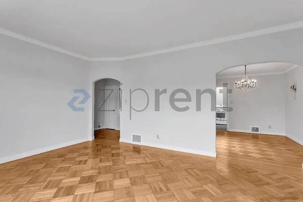 3BR/1BA Single Family House · San Francisco photo 2