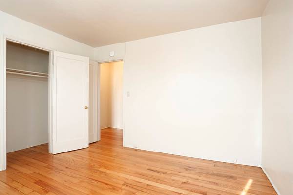 2BR/1BA Apartment · Richmond photo 3