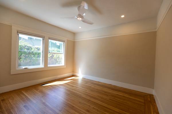 2BR/1BA Single Family House · Berkeley photo 4