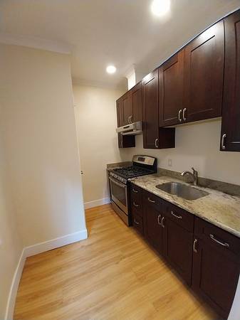 1BR/1BA Apartment · Santa Cruz photo 5