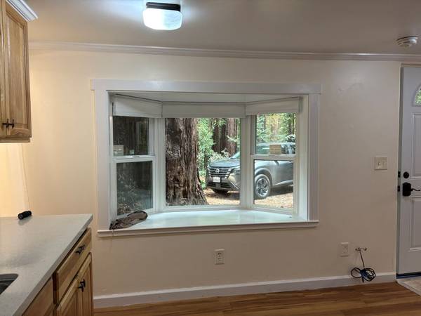 0BR/1BA Apartment on B Ridgecrest Dr · Monte Rio photo 3
